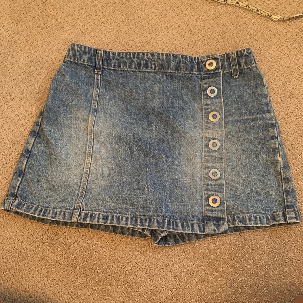 Skirt short